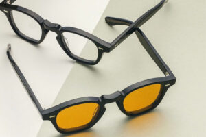 Light Sensitivity Glasses